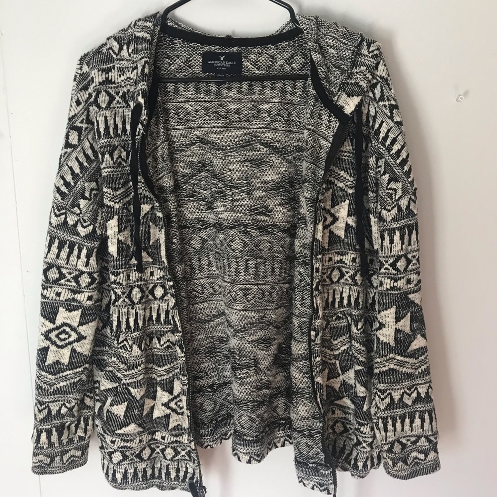 American Eagle Sweater